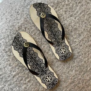 Tory Burch size 8 rubber flip flops